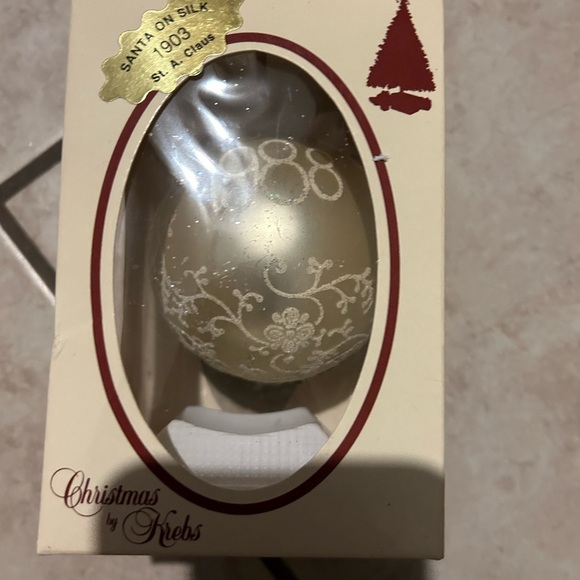 Mint Christmas Krebs Masters on Silk Glass Collector Ornament 1988 - Picture 3 of 4